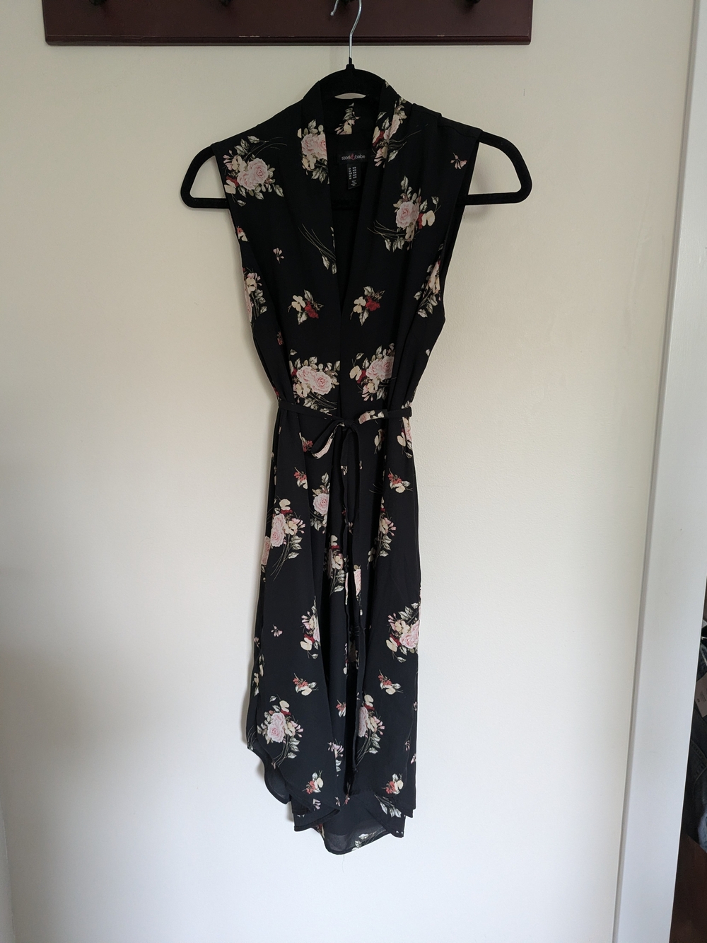 Sleeveless Floral Maternity Dress